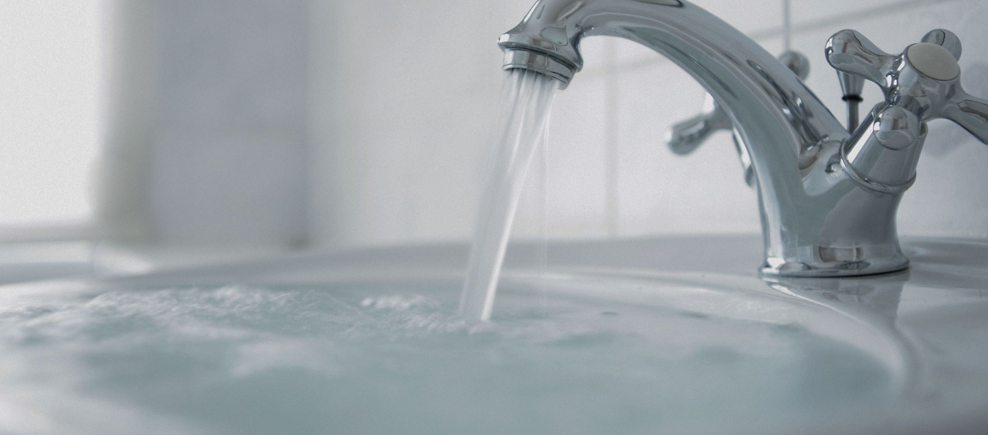 Услуги юриста при затоплении в Большеречье
